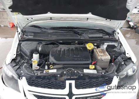 2019 Dodge Grand Caravan Gt from USA, damaged, VIN 2C4RDGEG9KR744571